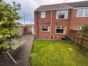 Photo 16- click for photo gallery